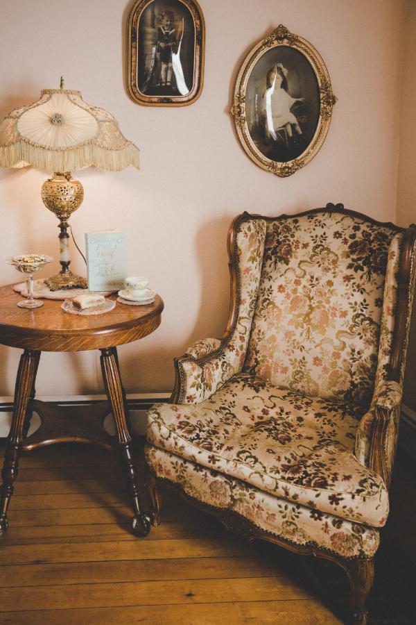 The Mariner King Inn Lunenburg Bagian luar foto